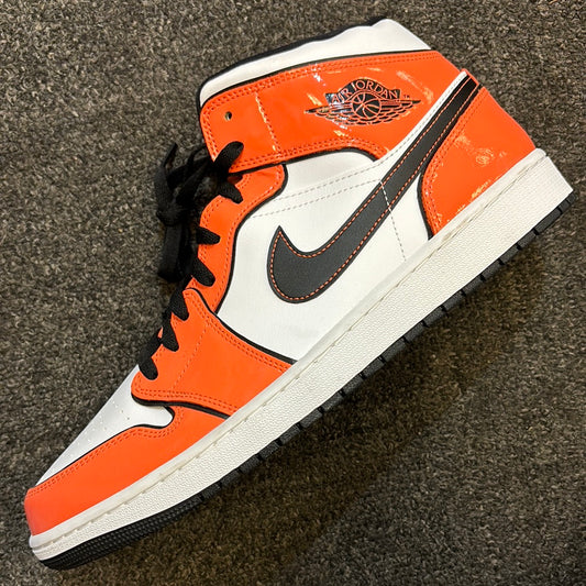 Jordan 1 mid turf orange Sz13