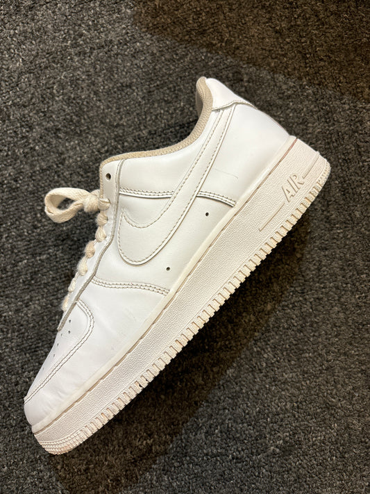 Triple white AF1 low Sz8.5