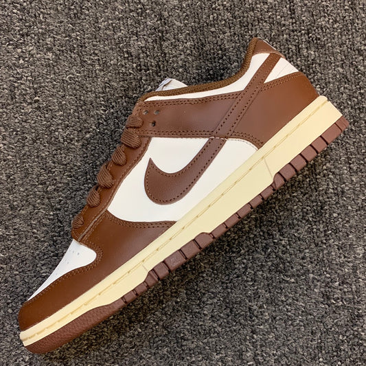 Dunk low mocha Sz9w/7.5m