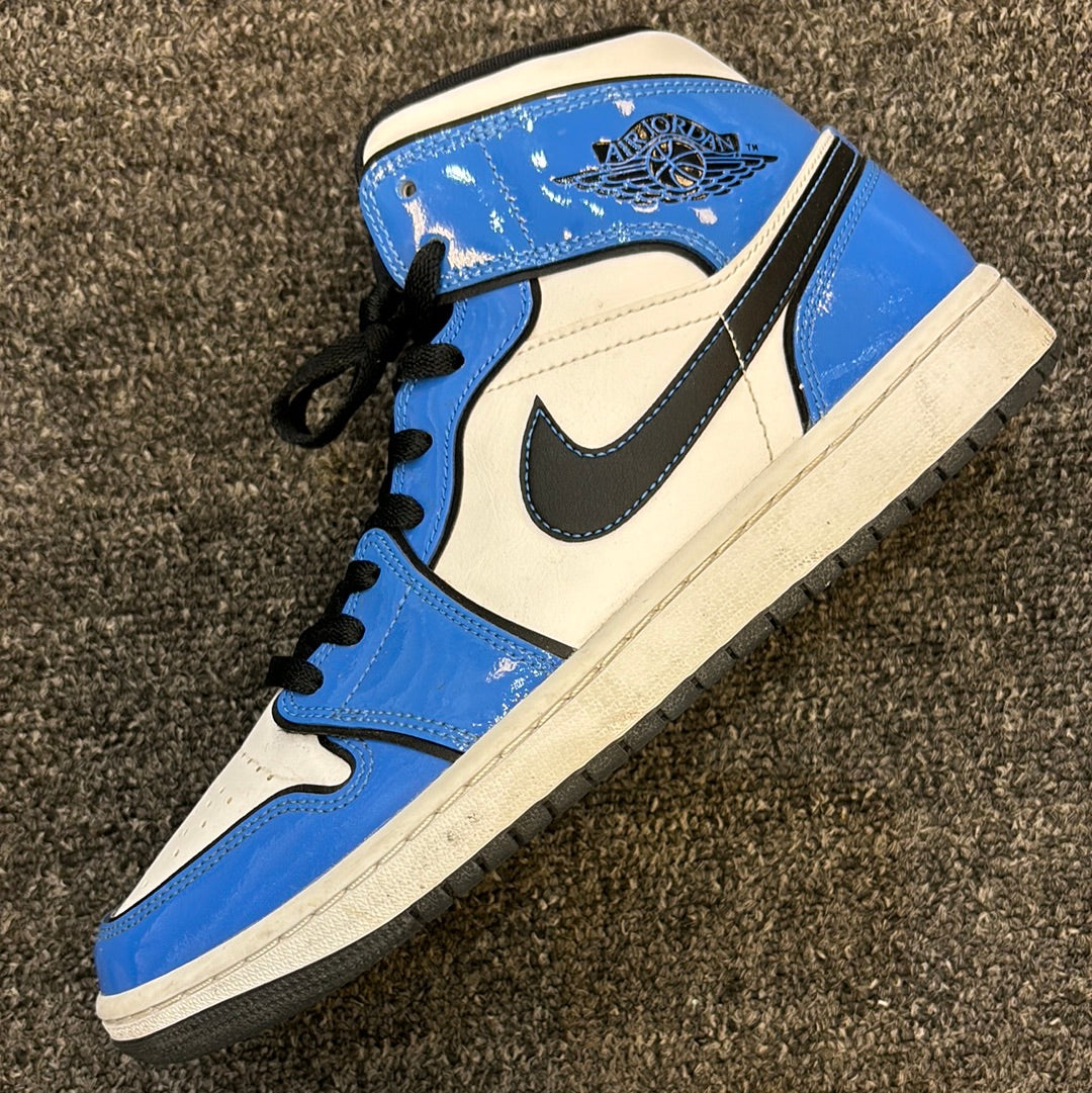 Jordan 1 mid signal blue Sz9