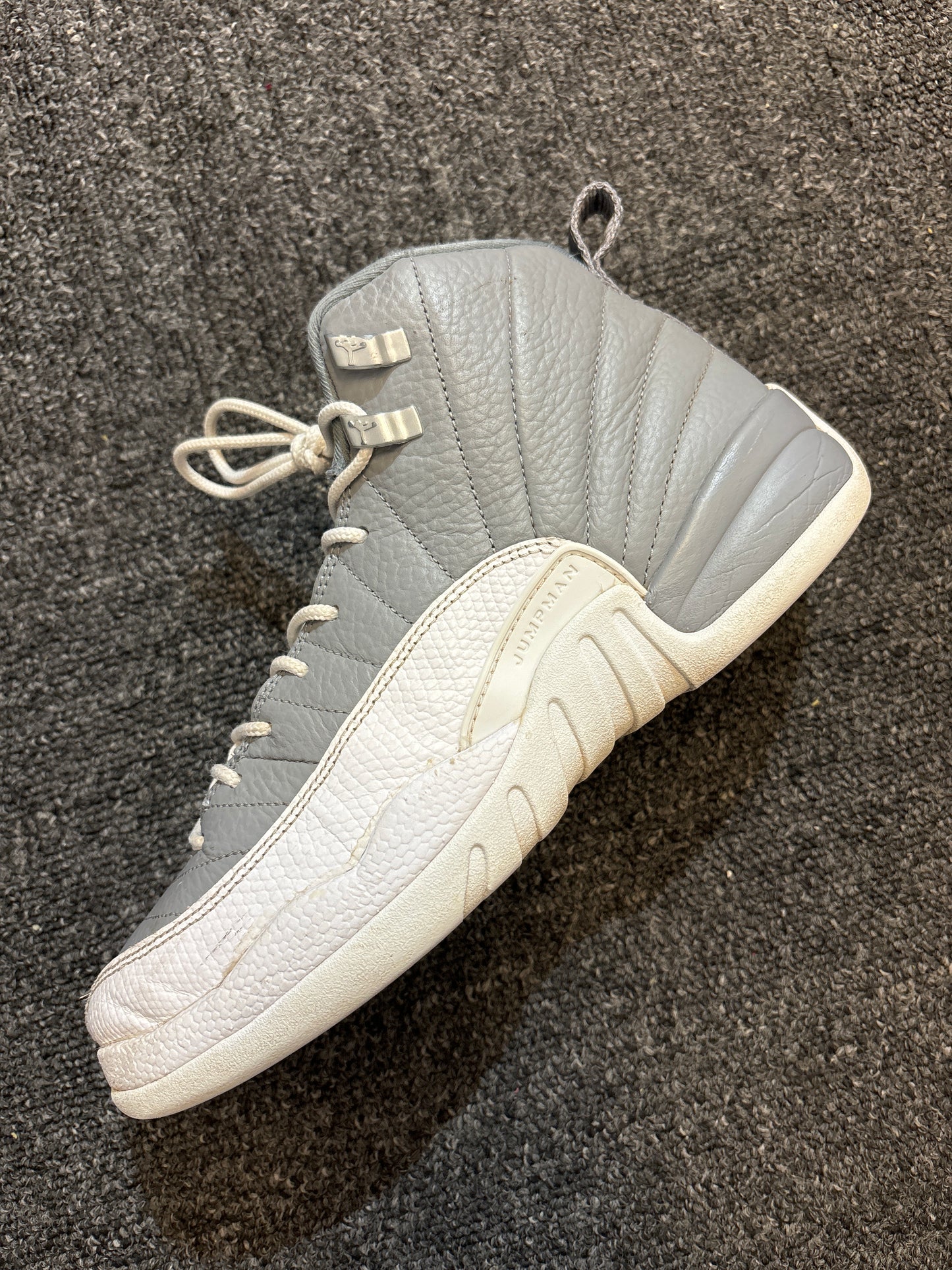 Air Jordan 12 Sz7