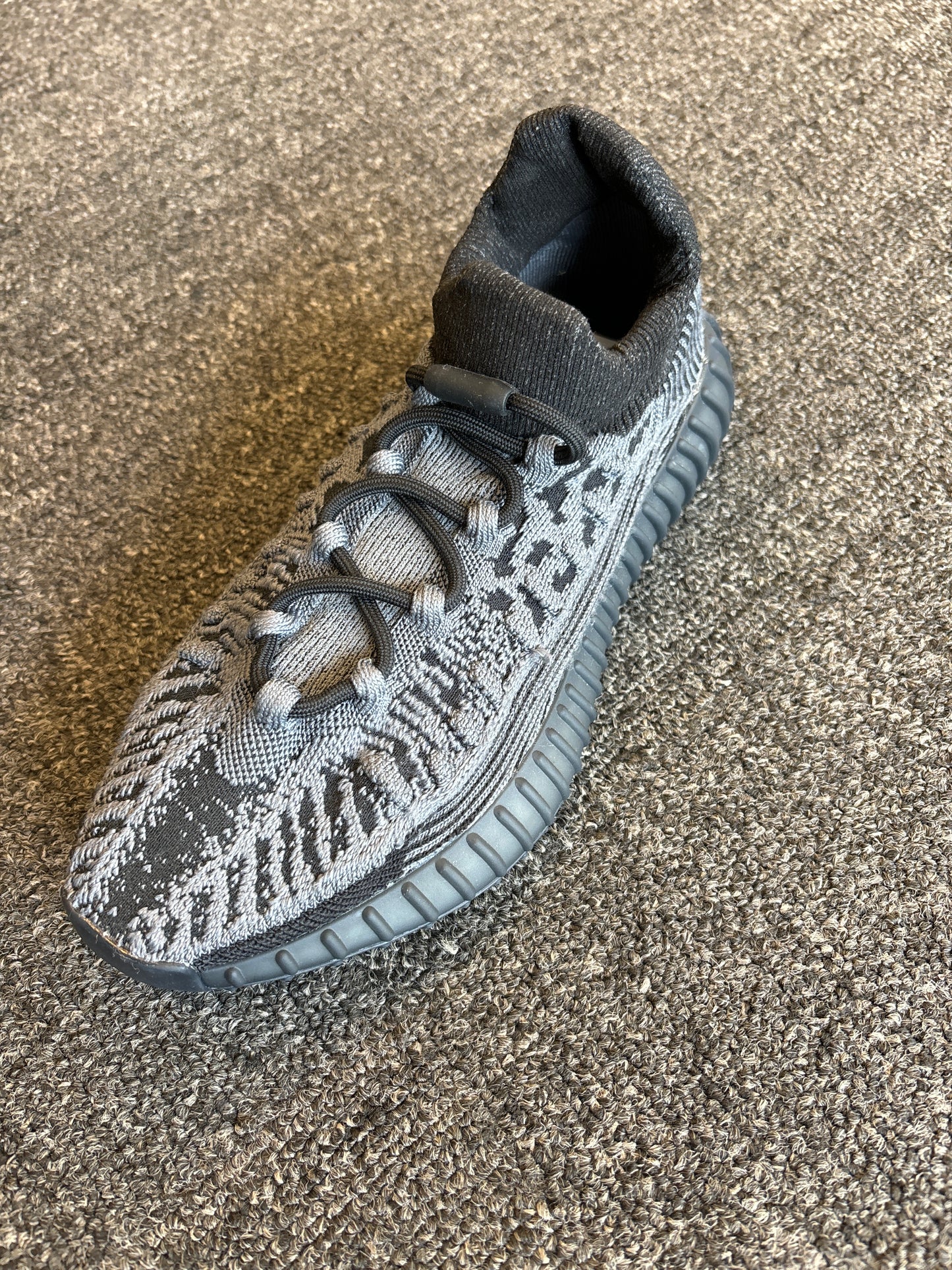 Yeezy 350 compact Sz7.5