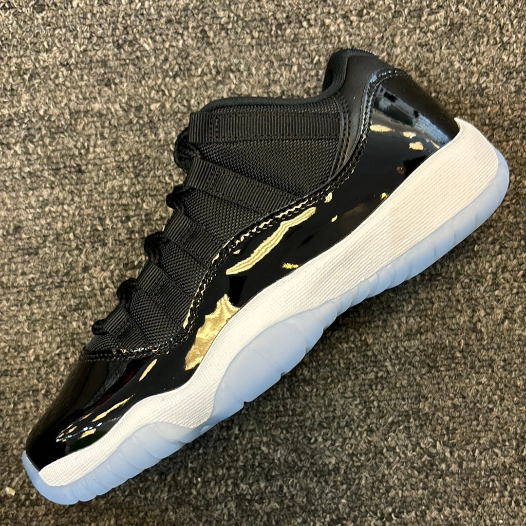 Air Jordan 11 Sz5.5