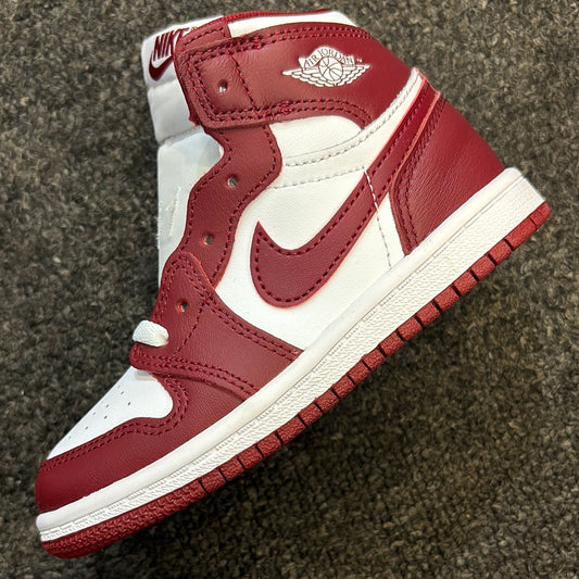 Jordan 1 hi team red Sz9c