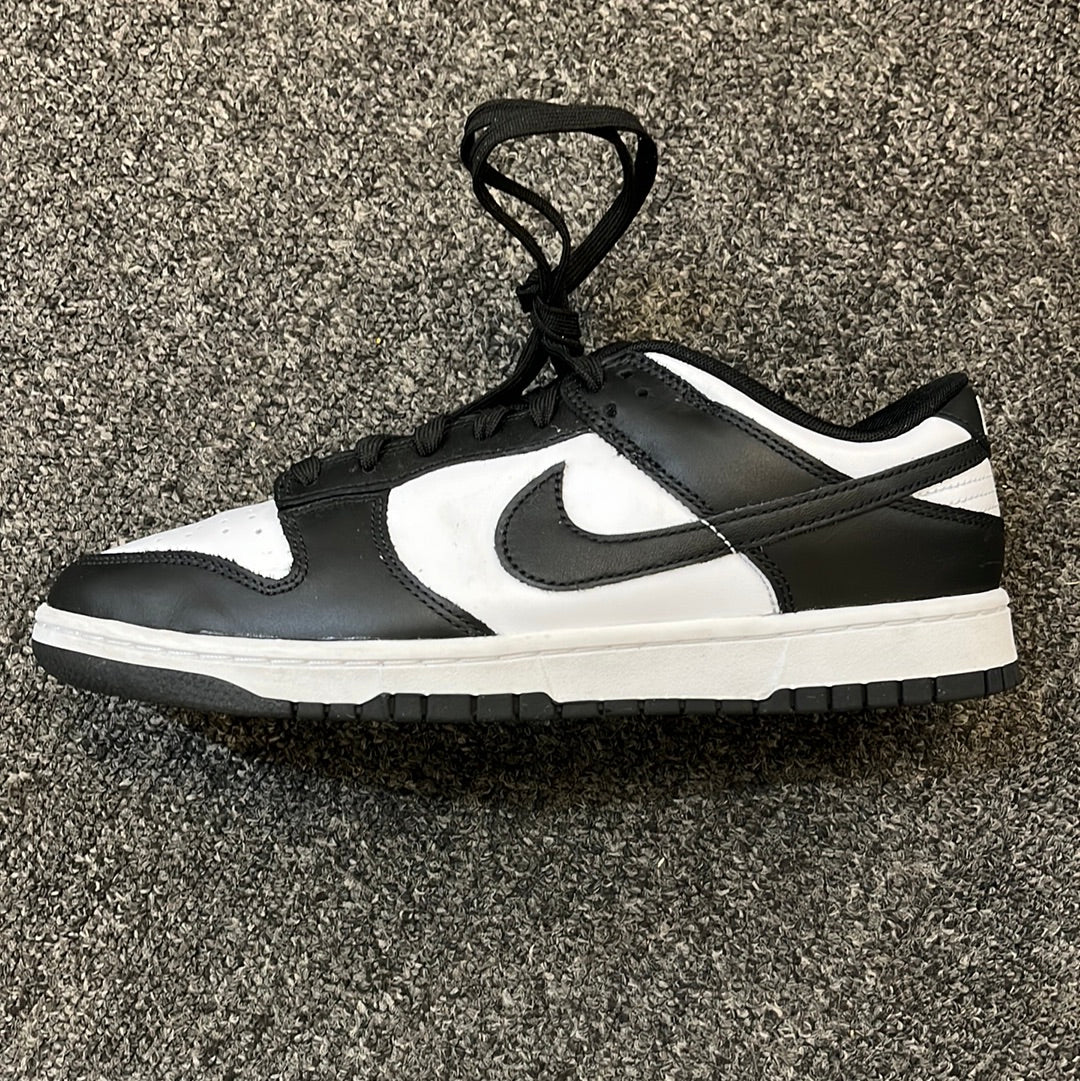 Panda dunk low Sz9.5