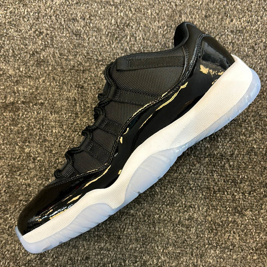 Jordan 11 space jam Sz5.5