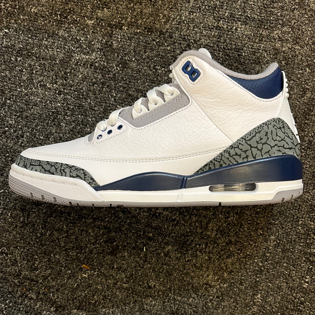 Jordan 3 midnight navy Sz8