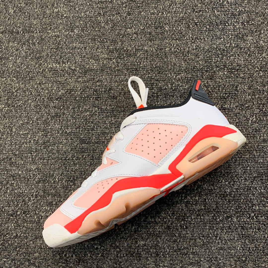 Jordan 6 low pink Sz4.5