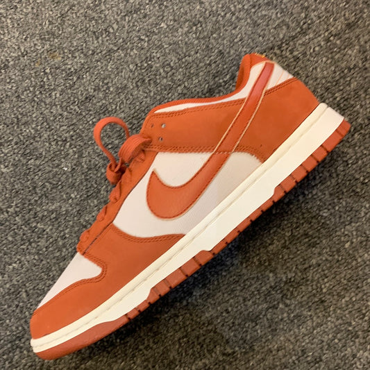 Dunk low rugged orange Sz10w/8.5m