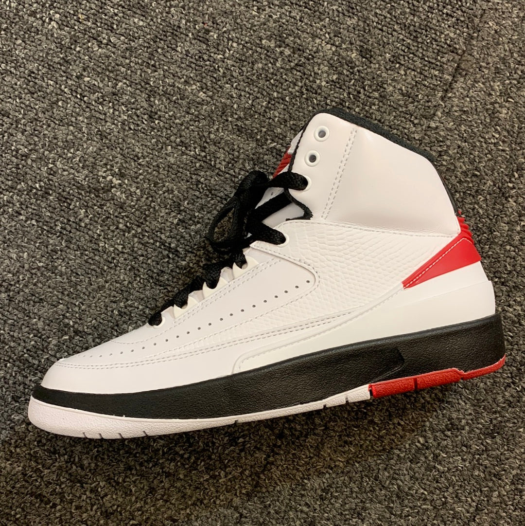 Air Jordan 2 Chicago Sz4.5