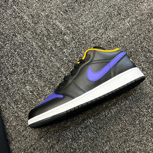 Aj 1 low laker sz7