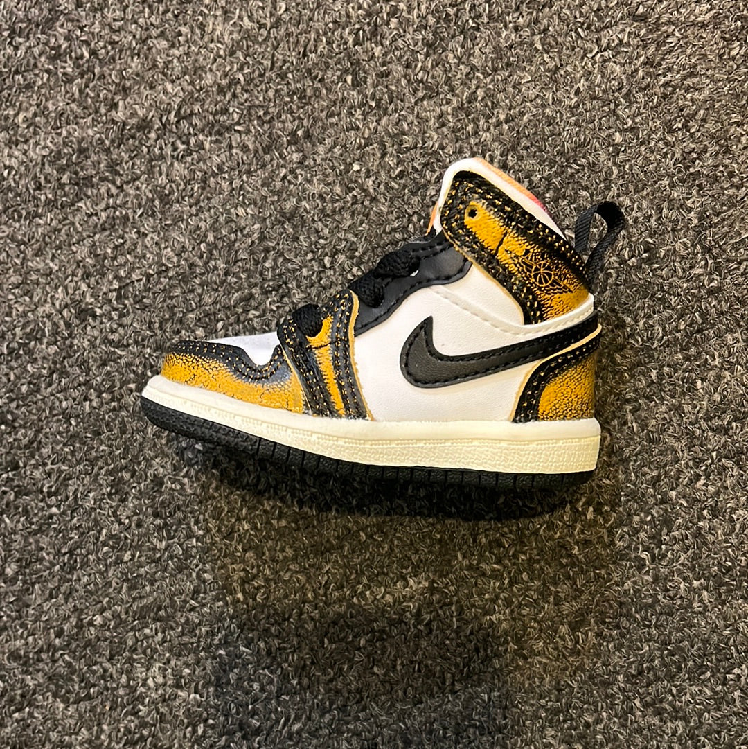 Aj1 orange wear Sz3c